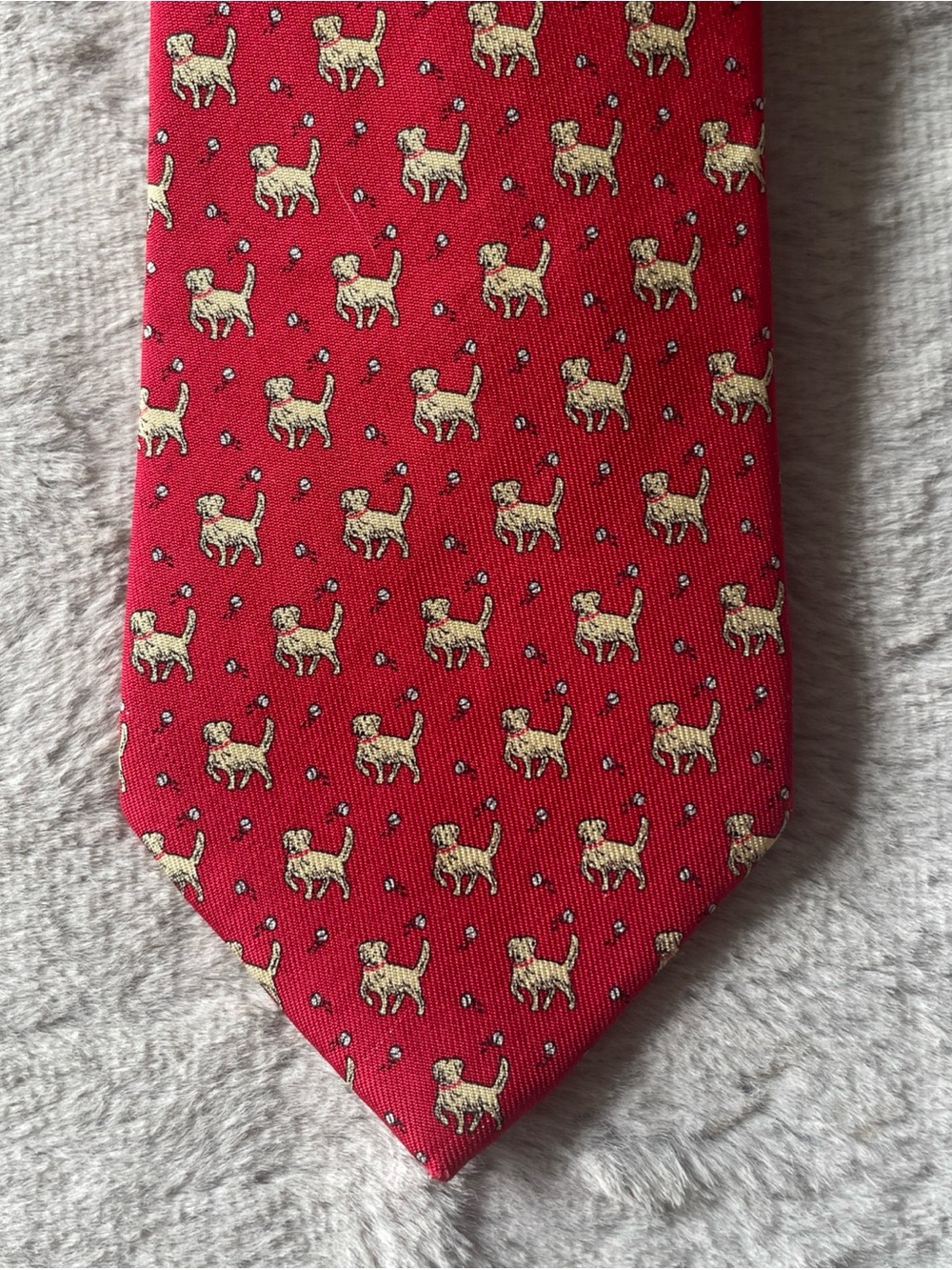 Vineyard Vines Red Tie with Golden Retriever Dog Motif